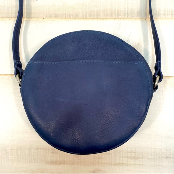 LeDonne Navy Blue Canteen Leather Crossbody Bag - Picture 2 of 6